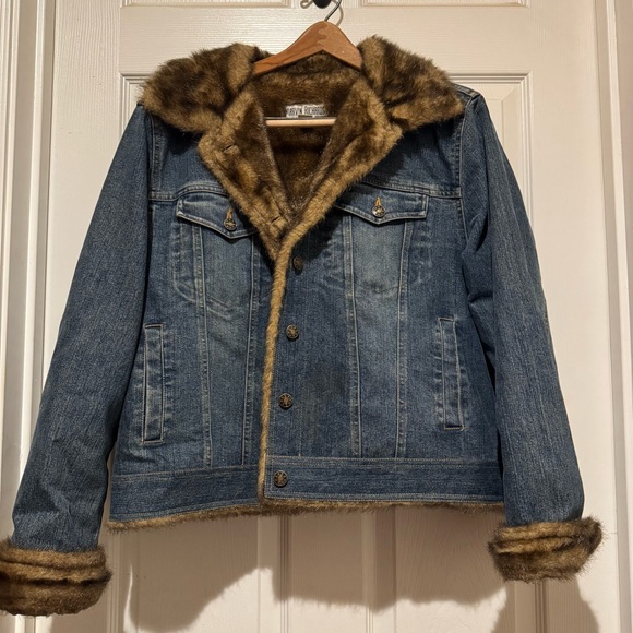 Marvin Richards Jackets & Blazers - Blue Denim Jacket with Faux Fur TrimMob Wife size XL money flashy dramatic loud
